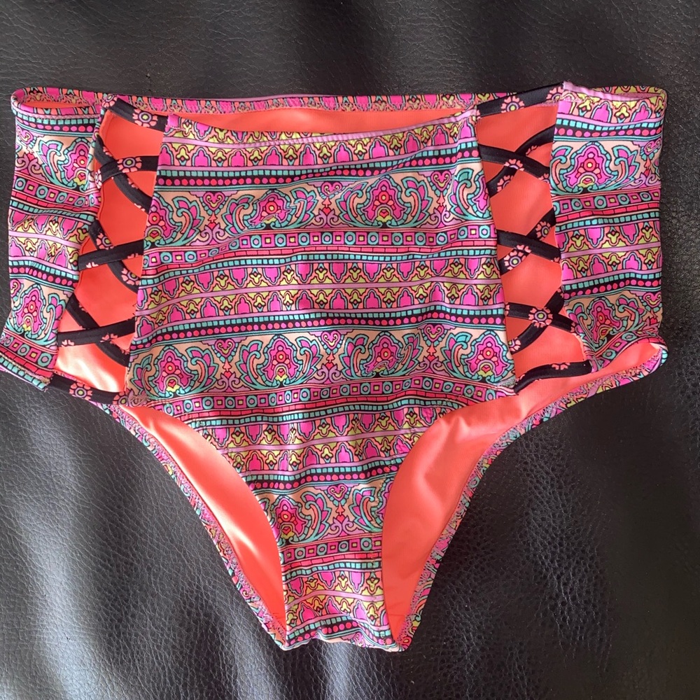 High waist bikini bottoms